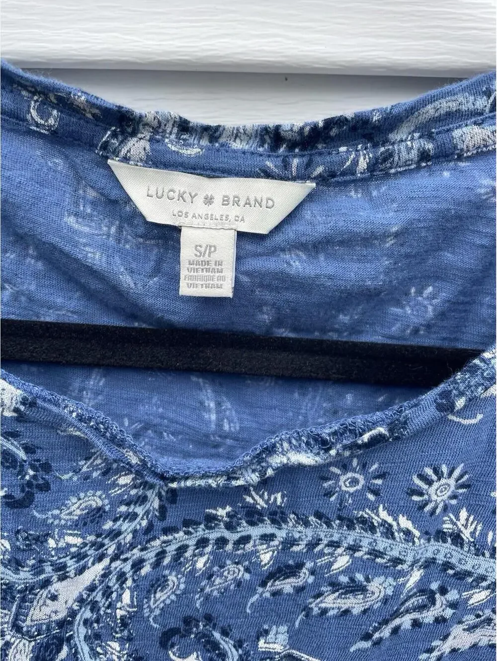 LUCKY BRAND Blue & White Floral Boho Knotted Short Sleeve Top Small/petite
